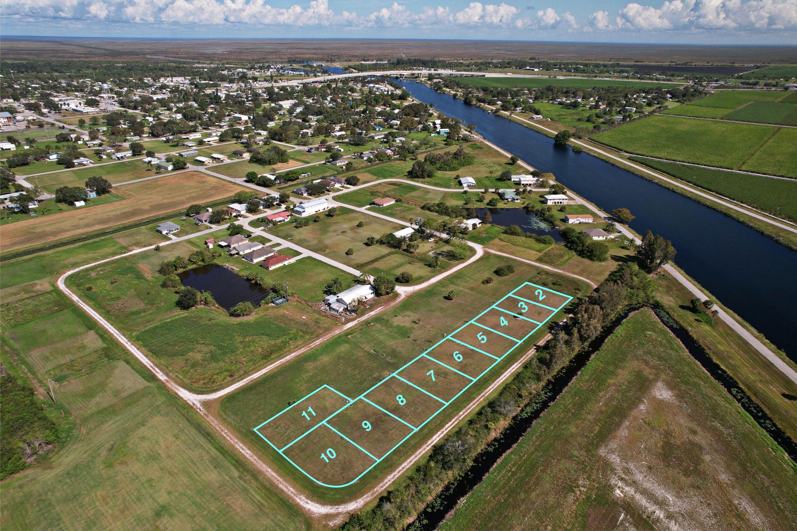 Aerial real estate photography showing North Florida land parcels and surrounding property context